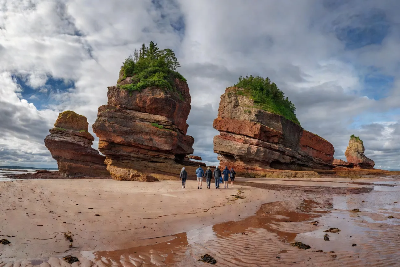 Hopewell Rocks baie de Fundy marée basse Nouveau-Brunswick Canada